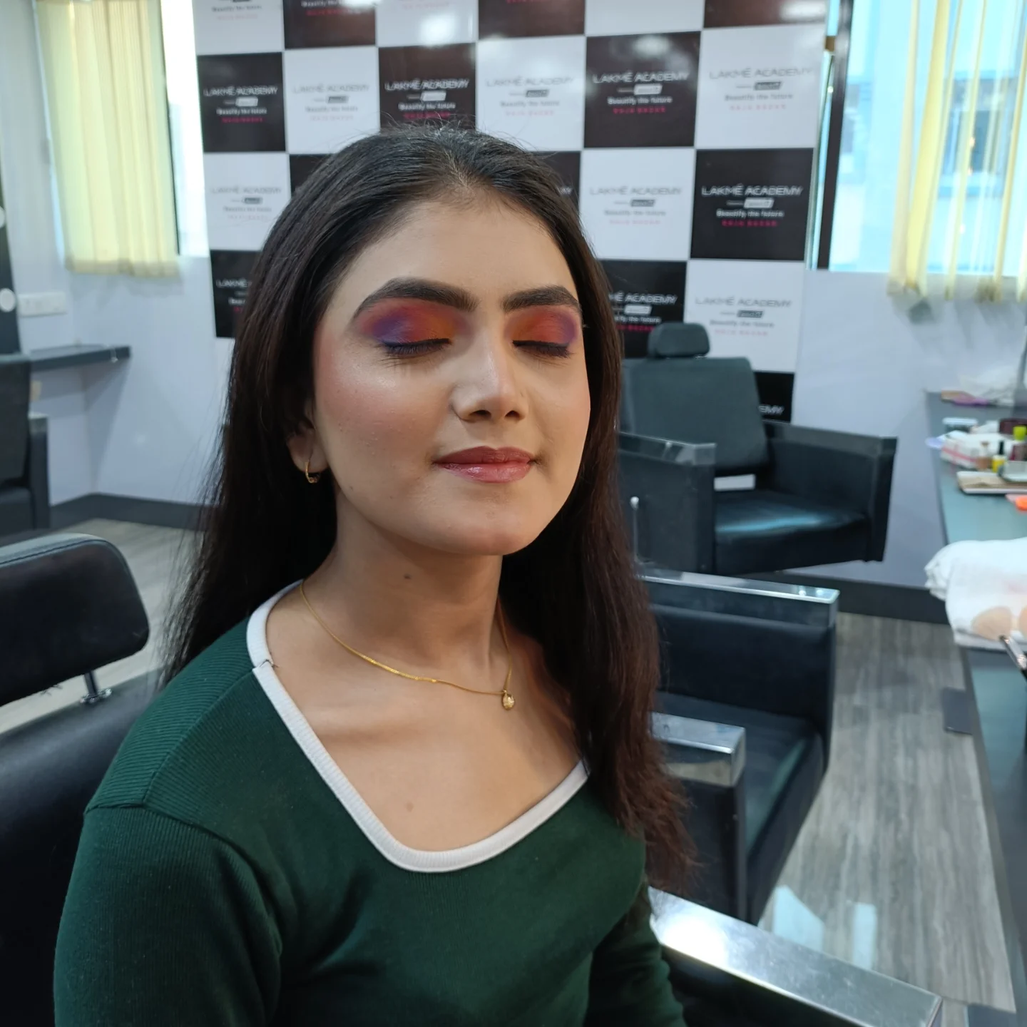 Editorial gradient eye makeup — Therounak Patna